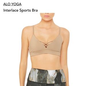ALO Interlace Sports Bra Size M MWOT